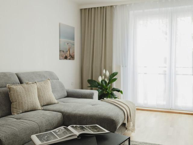 Stylish Apartment with Balcony near Prater & Metro, Vienna Amsterdam Apartments for Rent