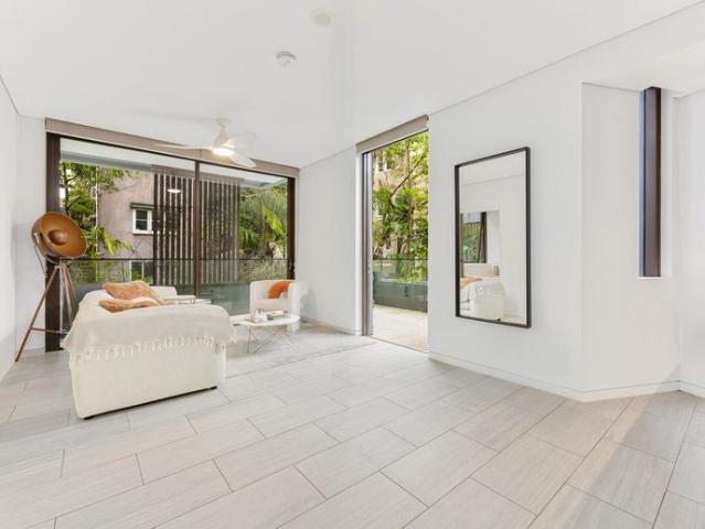 Stylish Apartment with Leafy Outlook in Prime Eastern Suburbs Position