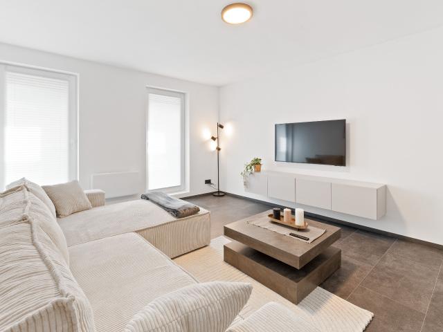 Stylish apartment with loggia in the city center
