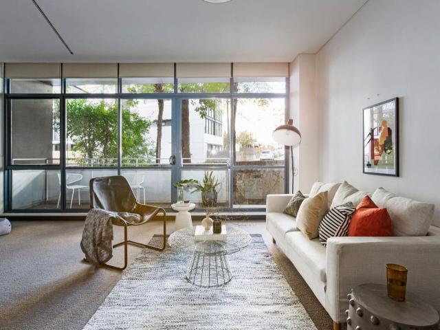 Stylish Apartment with Resort Style Facilities in the Award Winning City Quarter
