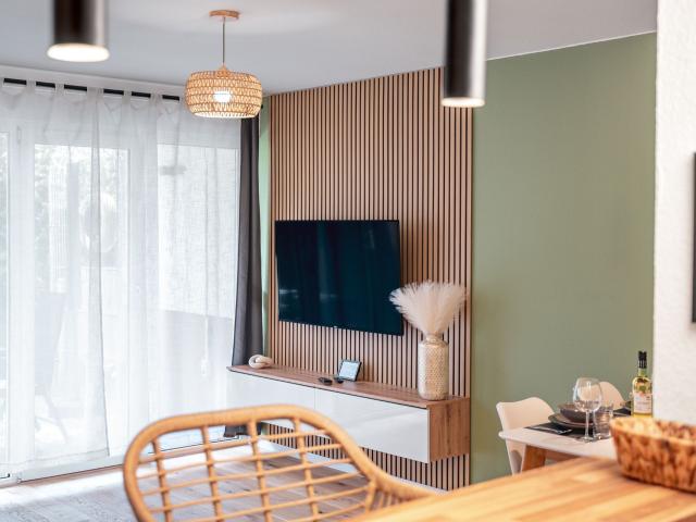 Stylish apartment with terrace, quiet & central, near Potsdam