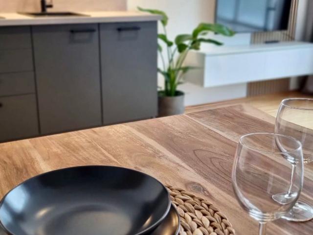Stylish apartment in the heart of Düsseldorf, Dusseldorf Amsterdam Apartments for Rent