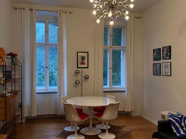 Stylish apartment in the heart of Kreuzberg, Berlin Amsterdam Apartments for Rent