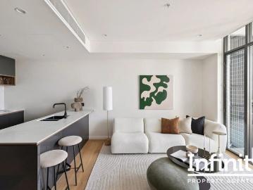 STYLISH APARTMENT IN THE HEART OF PETERSHAM