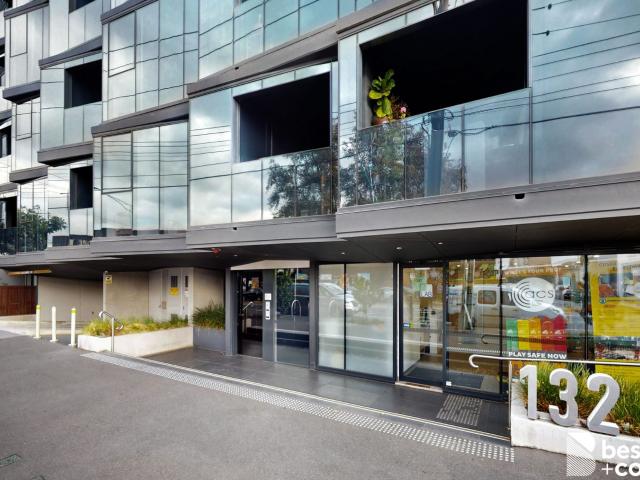 Stylish Apartment in the Heart of Richmond