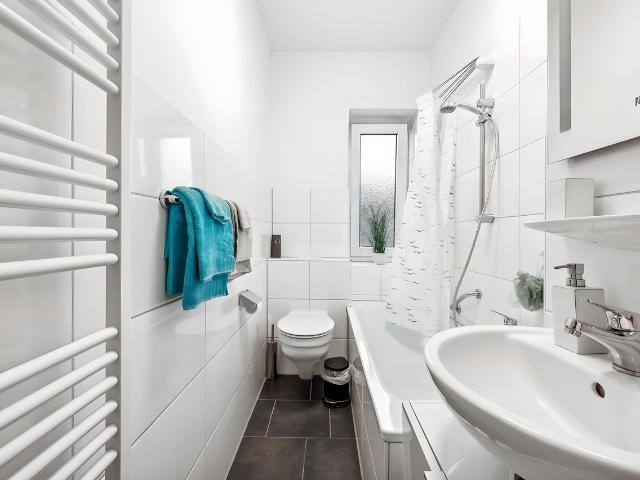 Stylish Apartment in the Heart of the Rü, Essen Amsterdam Apartments for Rent