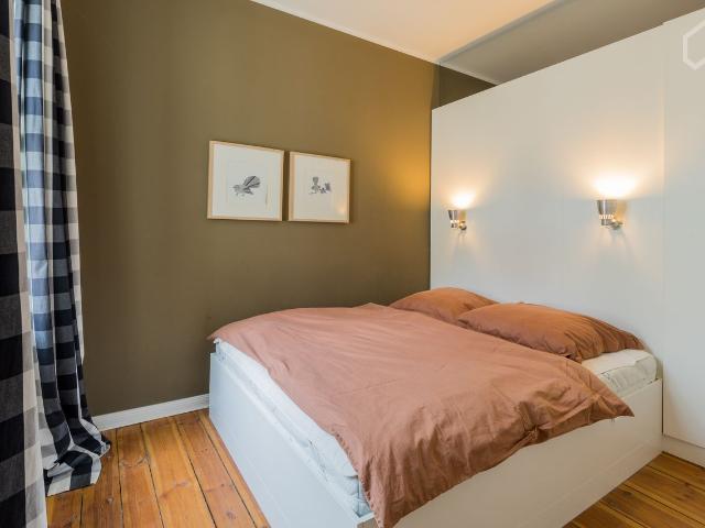Stylish apartment in the old building with balcony near Ludwigkirchplatz, Berlin Amsterdam Apartments for Rent