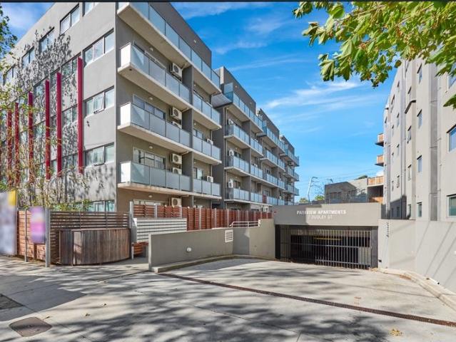 Stylish Apartment in a Convenient Caulfield East Location
