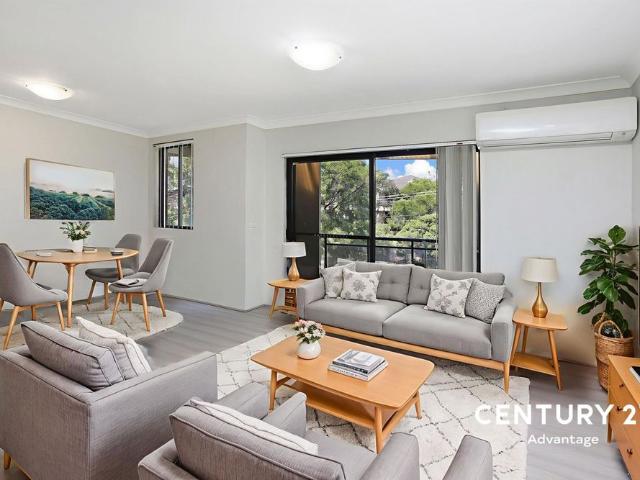Stylish Apartment in a Prime Pendle Hill Location