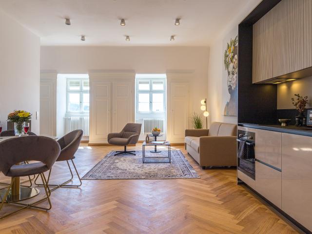 Stylish Apartment in Historic Resort – Ideal for Long Term Business Stays Welcome to Resort Erlenbad