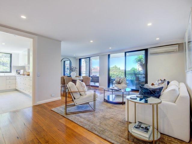 Stylish Apartment in Idyllic Garden Setting, House Like Proportions OPEN SAT 11:30AM 12PM