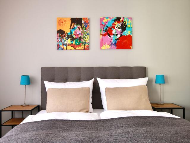 Stylish apartment in quiet, central location, Koln Amsterdam Apartments for Rent