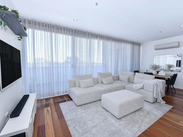 Stylish Apartment Living in a Prime Lifestyle Location