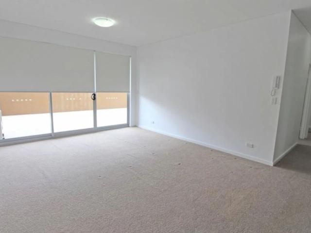 STYLISH APARTMENT LIVING IN A PRIME MOUNT DRUITT LOCATION!