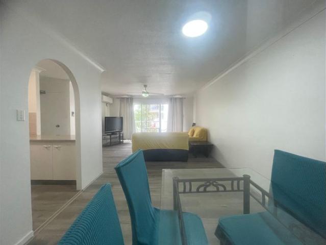 Stylish Apartment Living in Surfers Paradise