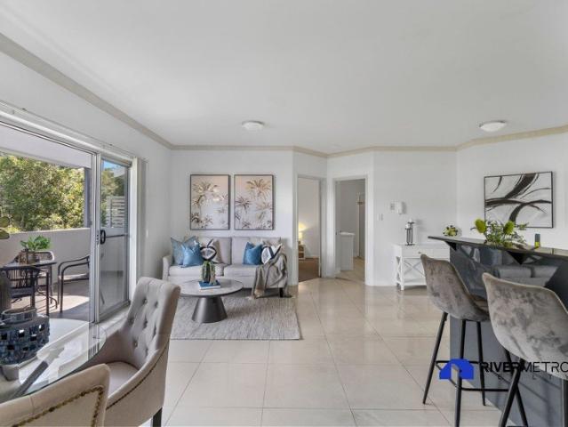 Stylish Apartment Living in the Heart of Macgregor