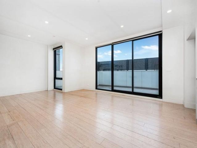 Stylish Apartment Living in the Heart of Moonee Ponds