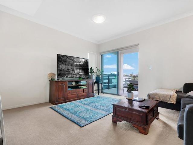 Stylish Apartment Living in the Heart of Chermside