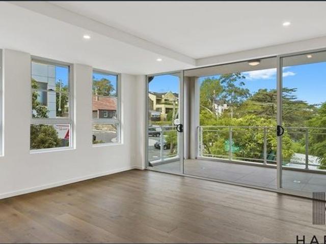 Stylish Apartment Living in the Heart of Pymble