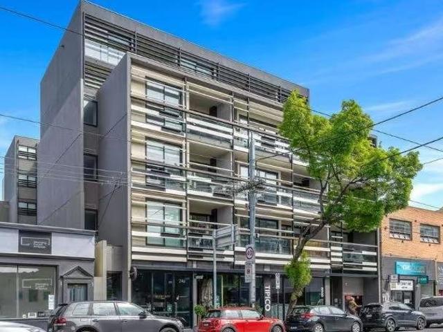 Stylish Apartment Living in the Heart of Windsor