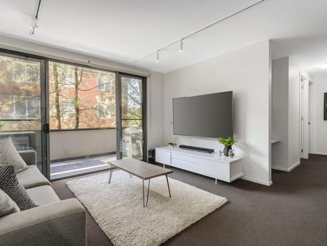 Stylish Apartment Living Moments from Kew Junction