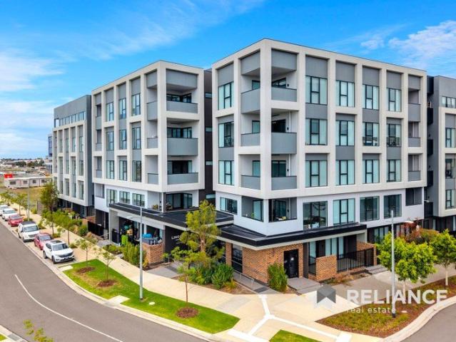 Stylish Apartment Living with Rooftop Sky Garden, Resident Gym & Unmatched Convenience