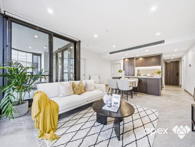 Stylish Apartment Offering Lifestyle & Investment Potential