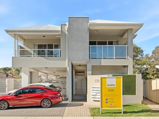 Stylish Ascot Living in a Premium Riverside Location