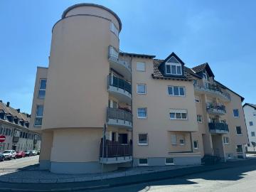 Stylish Business Apartment with Balcony in Leverkusen Wiesdorf – All Inclusive Living, Leverkusen Amsterdam Apartments for Rent