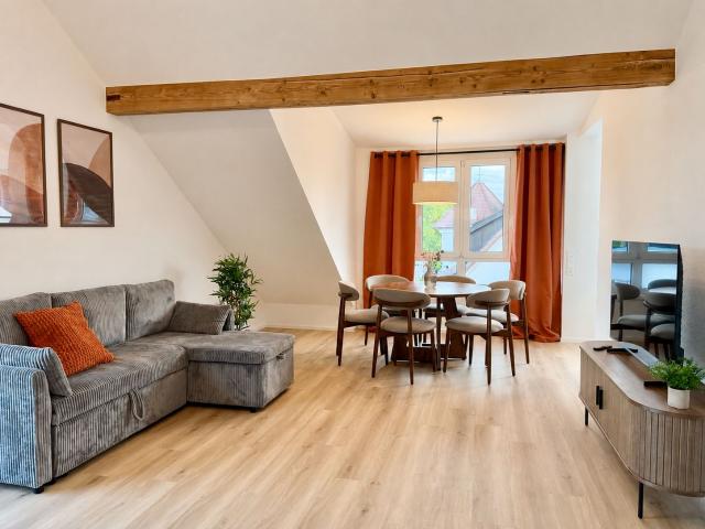 Stylish Business Apartment with Black Forest Views – Ideal for Long Term Stays, Business Travel & Relocation