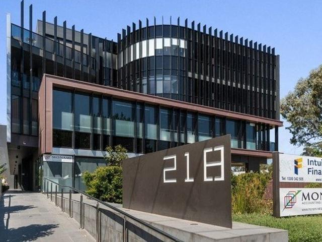 Stylish Bayside Living in the Heart of Sandringham!