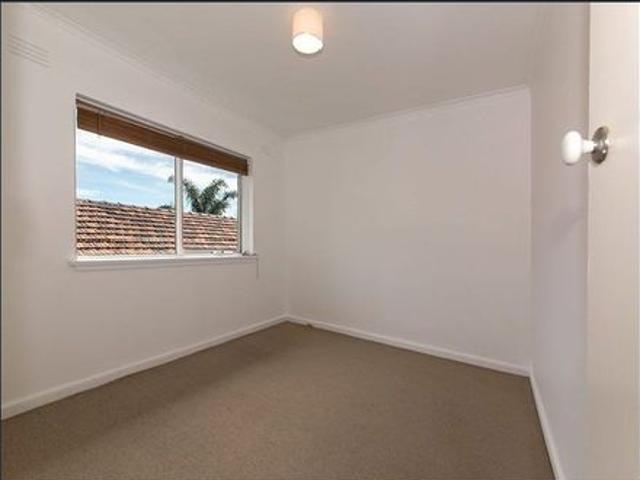 Stylish Beachside Living in the Heart of Elwood