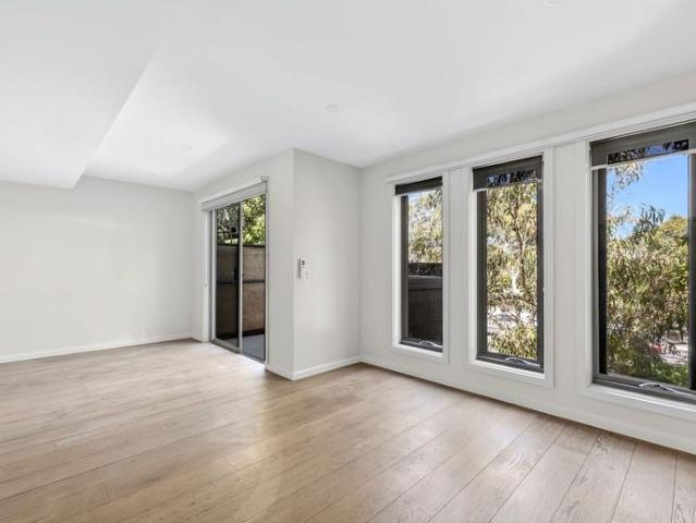 Stylish Boutique Apartment with Secure Living in Prime Oakleigh South Location