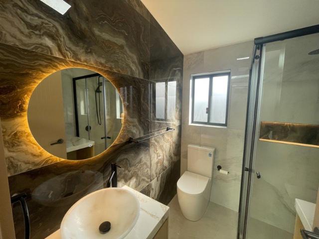 Stylish Brand New 2 Bedroom Unit