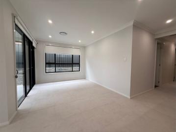 Stylish Brand New Dual Occupancy Home in the Heart of Gillieston Heights