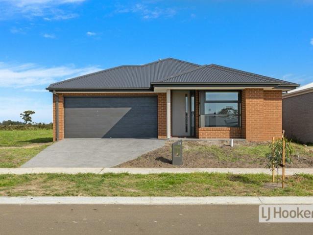 STYLISH BRAND NEW HOME SITUATED CLOSE TO THE PARK