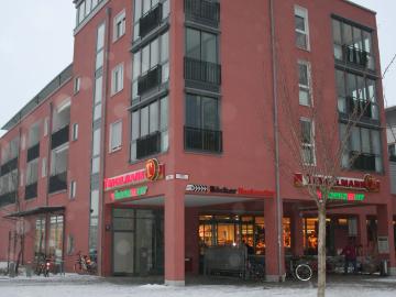 stylish, bright 2 room apartment
