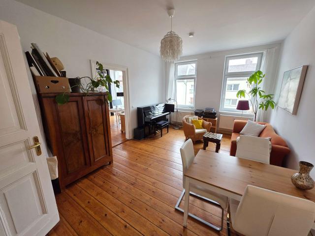 Stylish, bright & cosy with balcony in Friedrichshain, Berlin Amsterdam Apartments for Rent