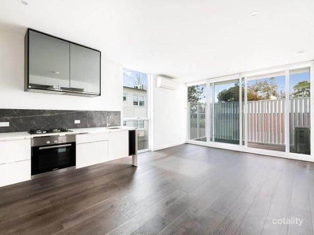 Stylish Brighton Living in a Highly Desirable Location