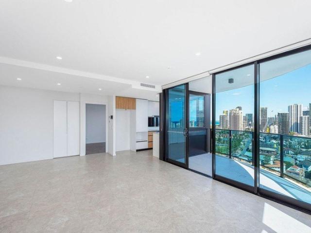 Stylish Broadbeach Apartment with Ocean & City Views
