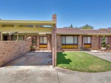 Apartment for sale in South Australia - Garden