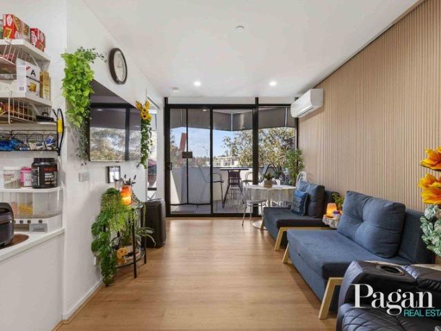 Stylish City Fringe Living in Prime Location