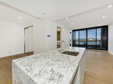 Stylish City Living on Constitution Ave