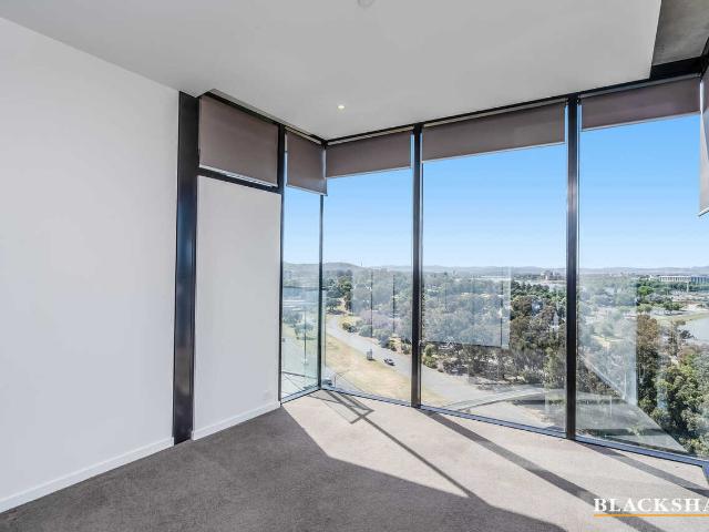 Stylish City Living with Exceptional Convenience
