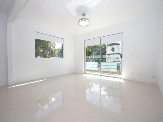 Stylish Clayfield Living with Space, Comfort & Convenience