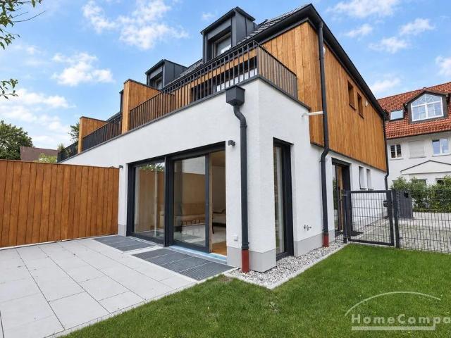 Stylish, Climate Friendly New Build Home with Private Garden & Terrace
