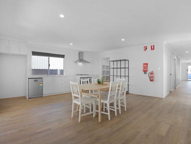 Stylish Co Living in Eglinton | Room 3