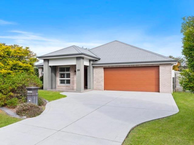 Stylish Coastal Entertainer with Space, Comfort & Stunning Outdoor Living
