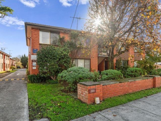Stylish Coastal Living in the Heart of Frankston