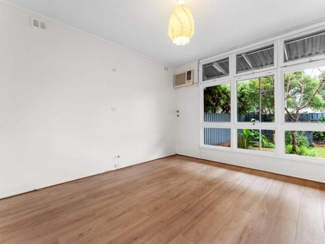 Stylish Coastal Living in the Heart of Glenelg South
